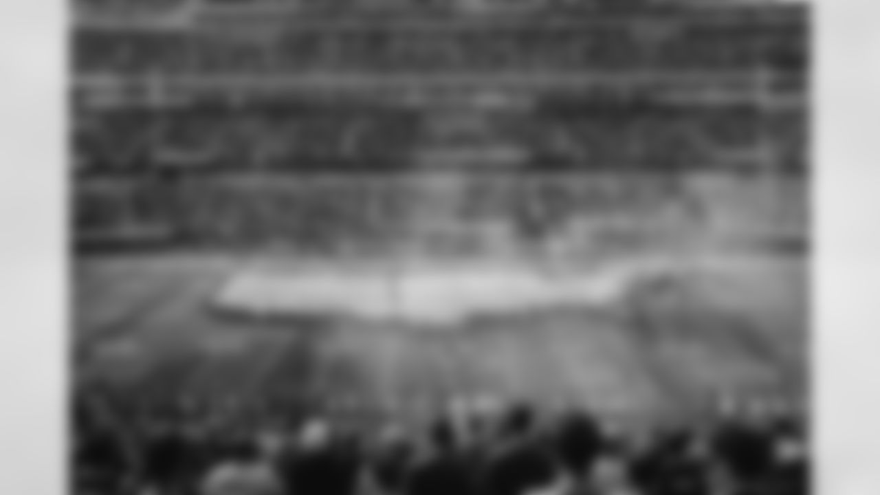 The Los Angeles Rams take on the New Orleans Saints in week 9 of the 2025 NFL regular season.