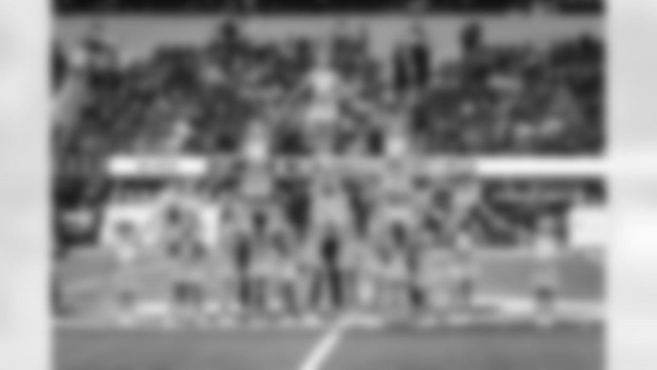 The Los Angeles Rams take on the Arizona Cardinals in week 18 of the 2025 NFL regular season.