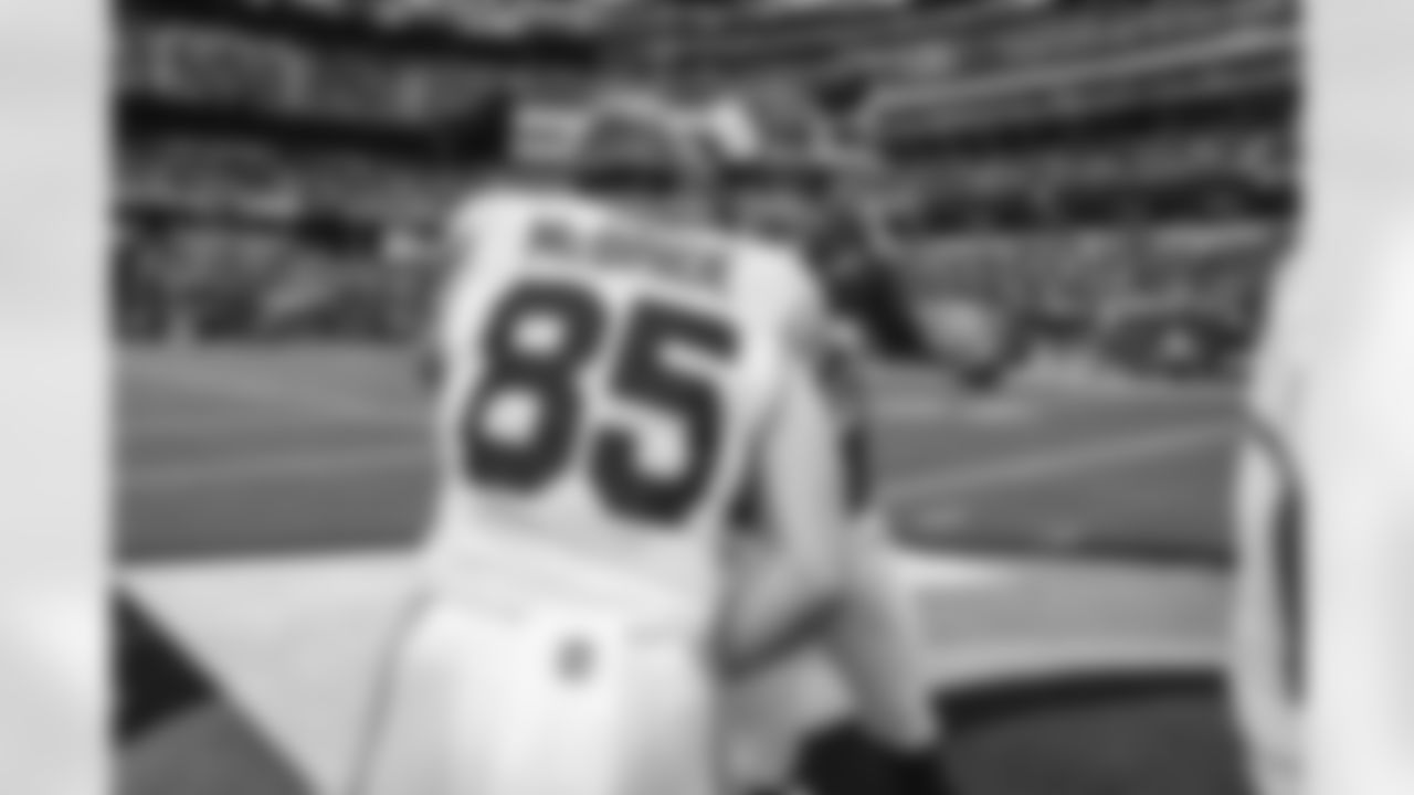 The Los Angeles Rams take on the Arizona Cardinals in week 18 of the 2025 NFL regular season.