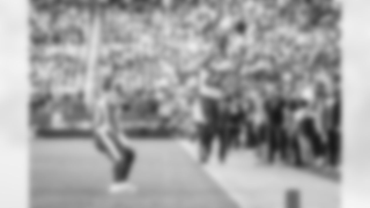 The Los Angeles Rams take on the San Francisco 49ers in week 10 of the 2025 NFL regular season.