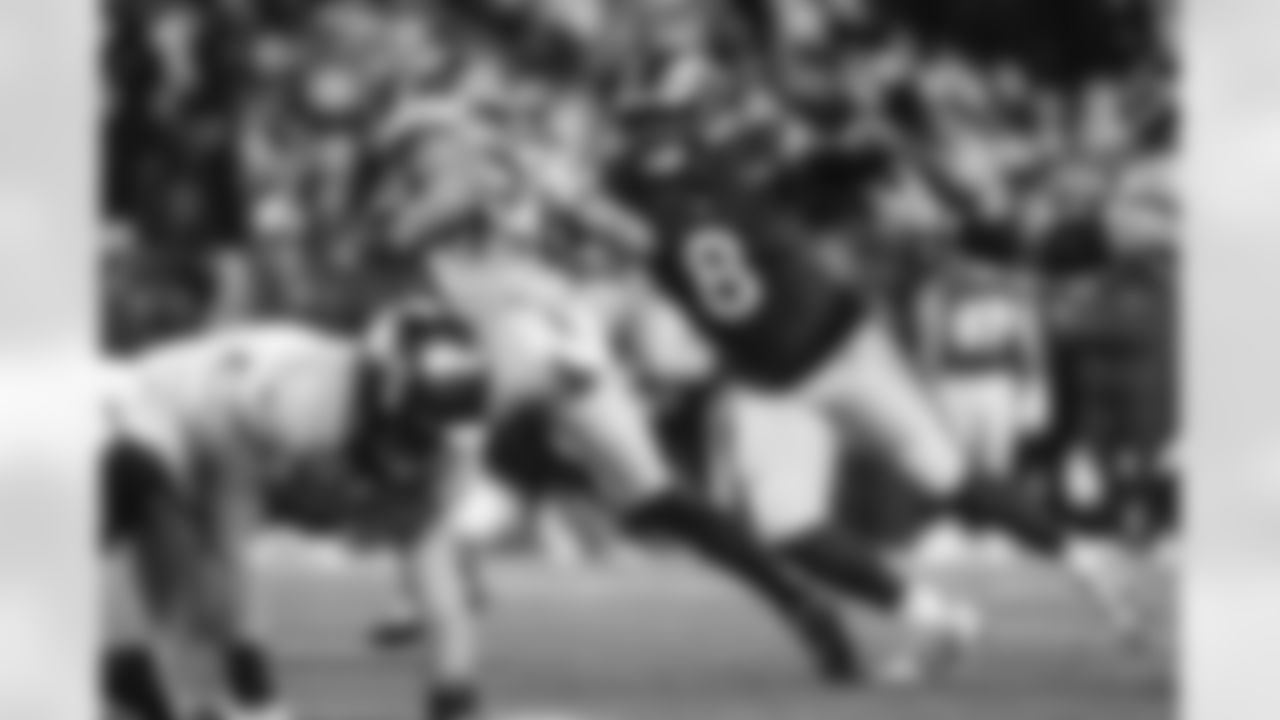 The Los Angeles Rams take on the Seattle Seahawks in week 16 of the 2025 NFL regular season.