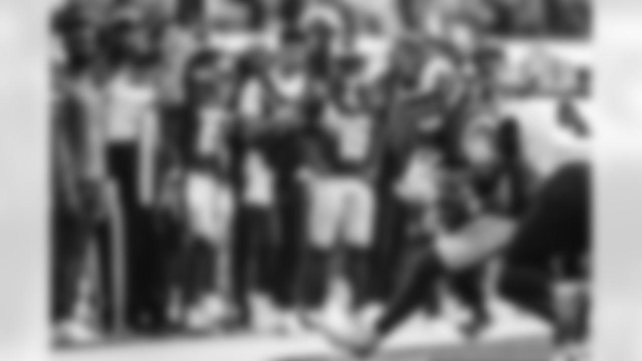 The Los Angeles Rams take on the New Orleans Saints in week 9 of the 2025 NFL regular season.