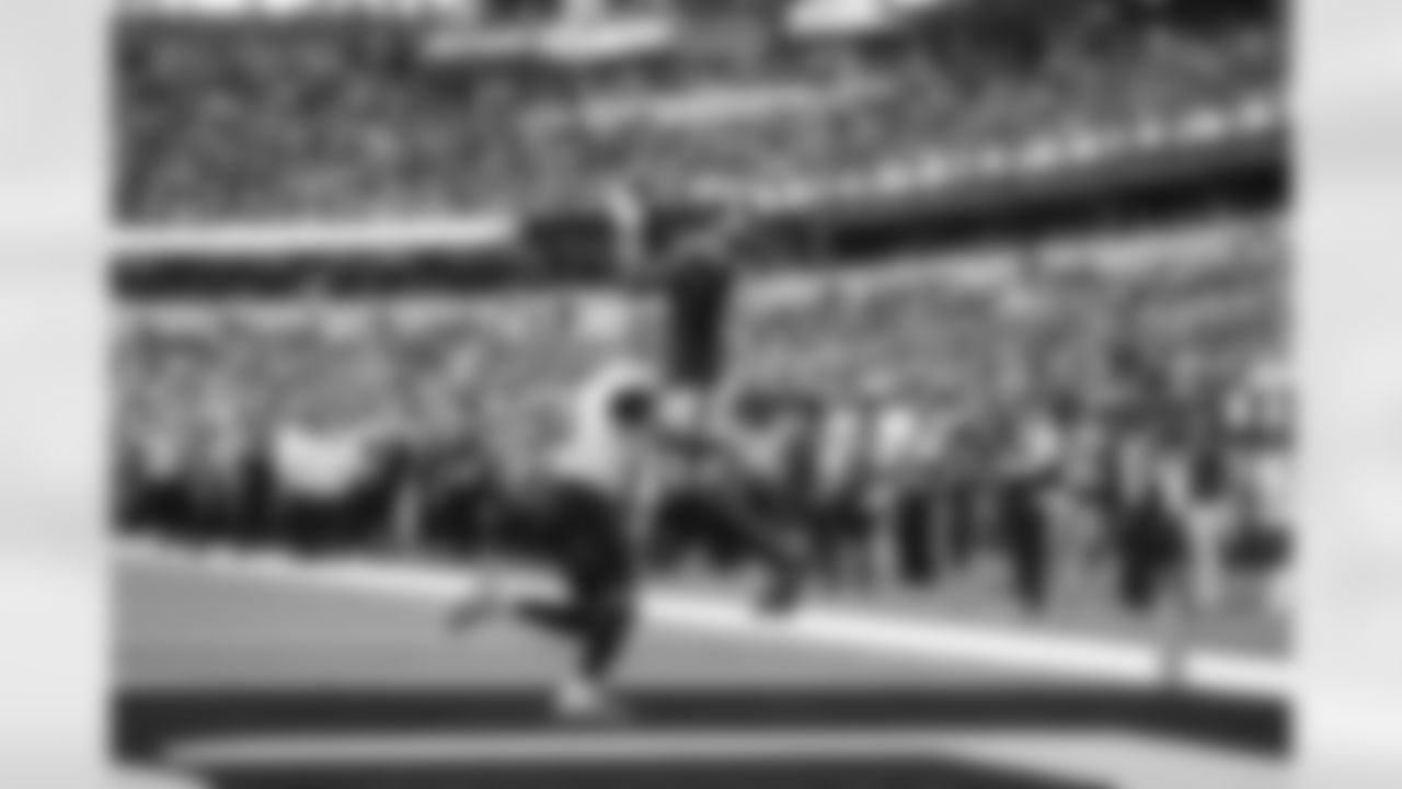 The Los Angeles Rams take on the New Orleans Saints in week 9 of the 2025 NFL regular season.