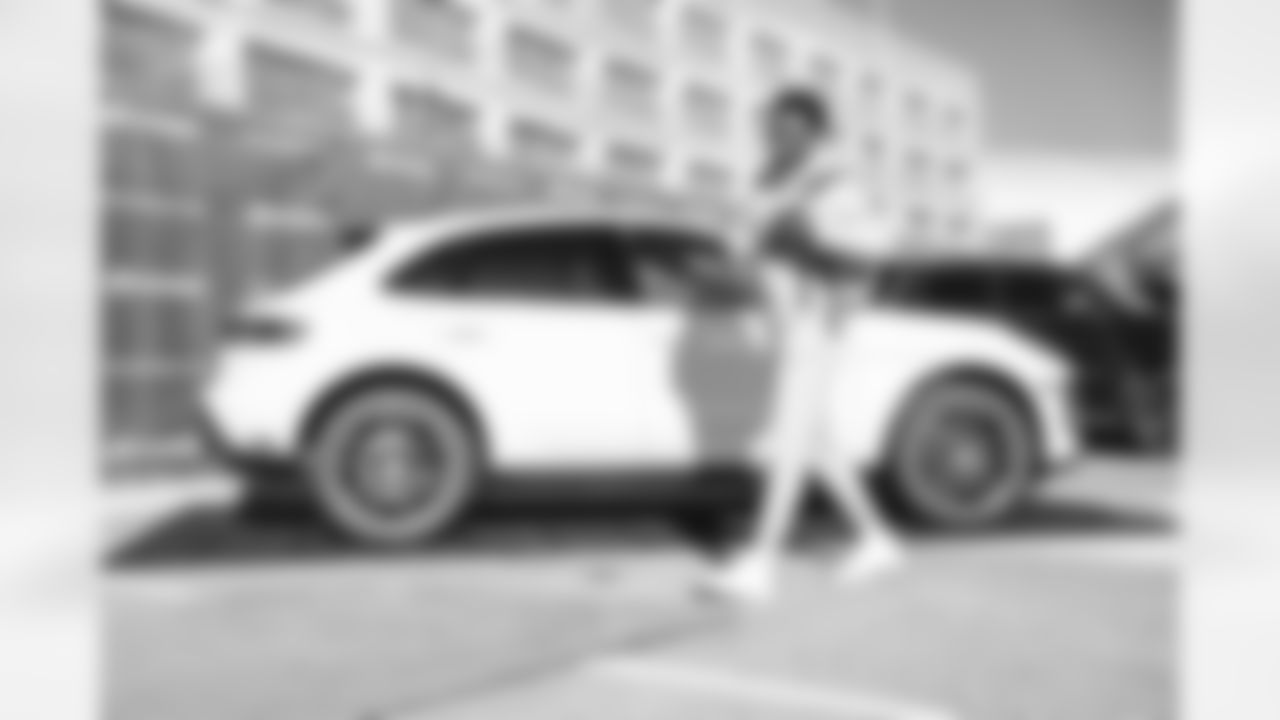 3 S Kam Curl arrives at SoFi Stadium for Sunday Night Football against the Buccaneers