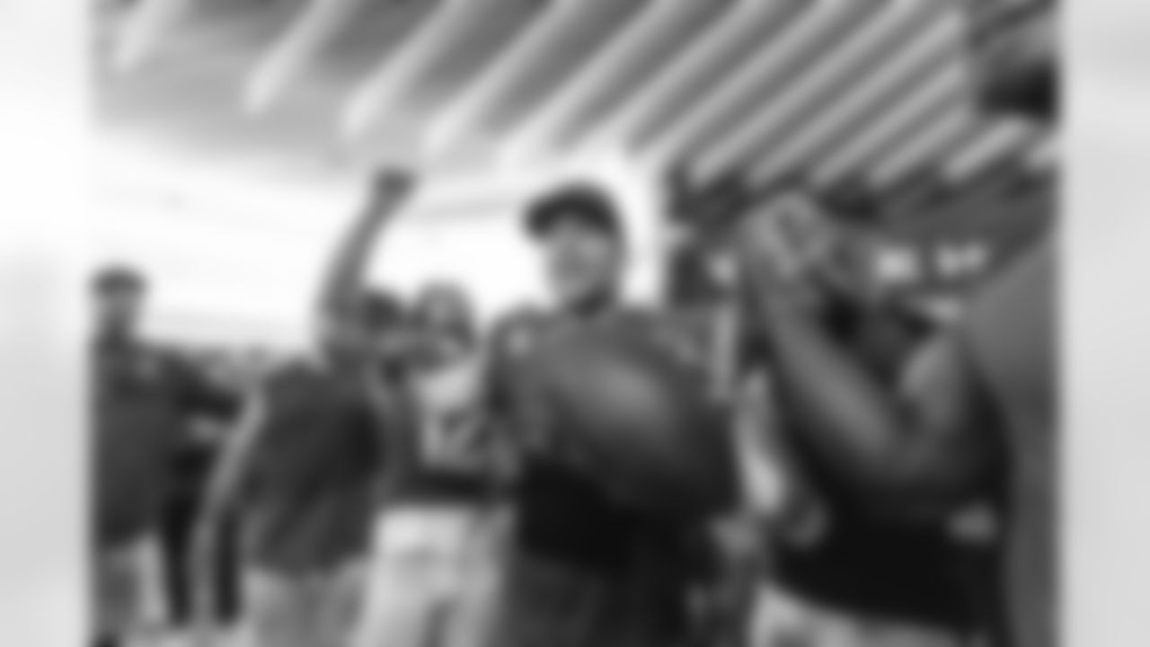 The Los Angeles Rams take on the Arizona Cardinals in week 18 of the 2025 NFL regular season.