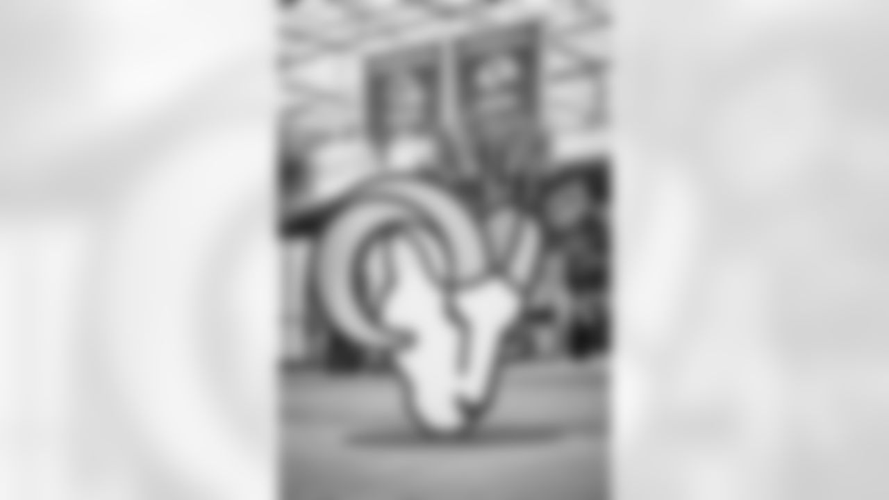 The Los Angeles Rams take on the Arizona Cardinals in week 18 of the 2025 NFL regular season.