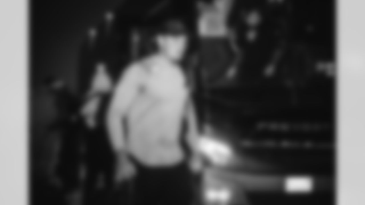 E_251217_Regular_Season_Week_16_Travel_BT_0007