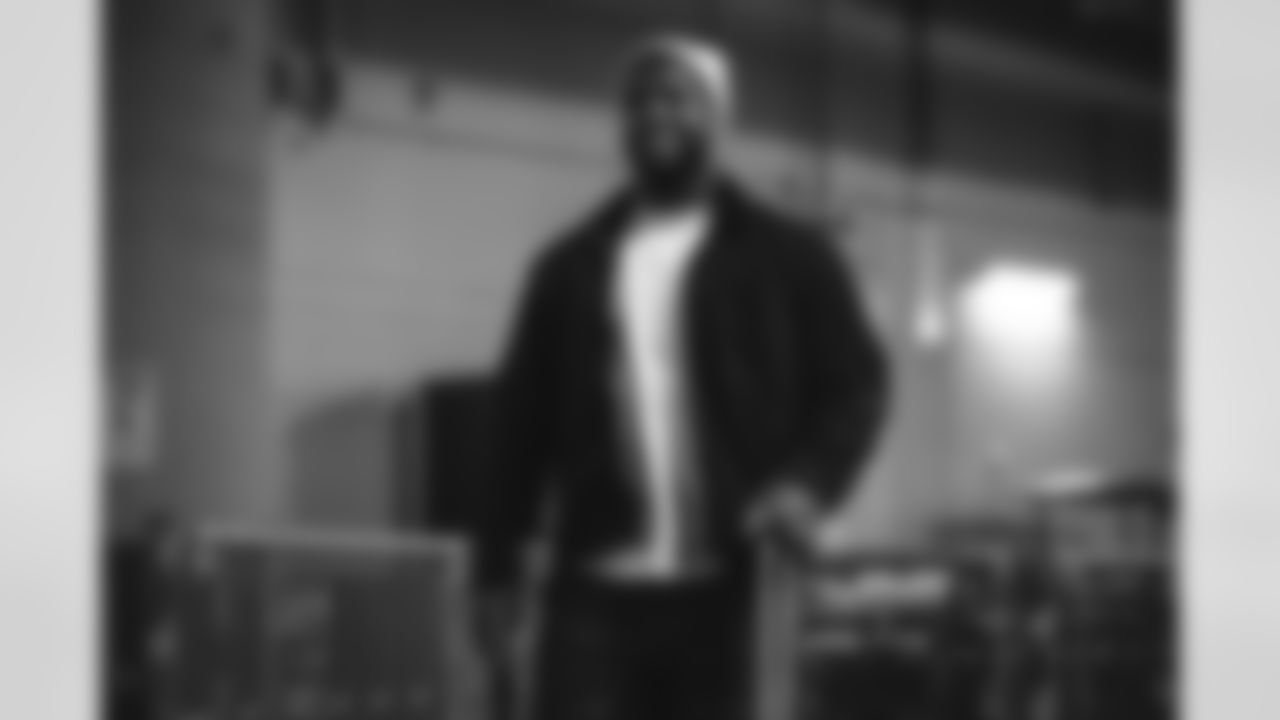 91 DE Kobie Turner arrives at Mercedes-Benz Stadium for Monday Night Football vs. Falcons