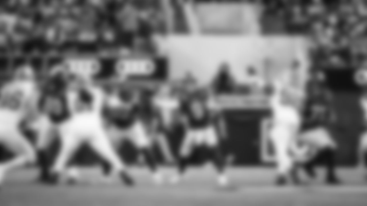 The Los Angeles Rams take on the Detroit Lions in week 15 of the 2025 NFL regular season.