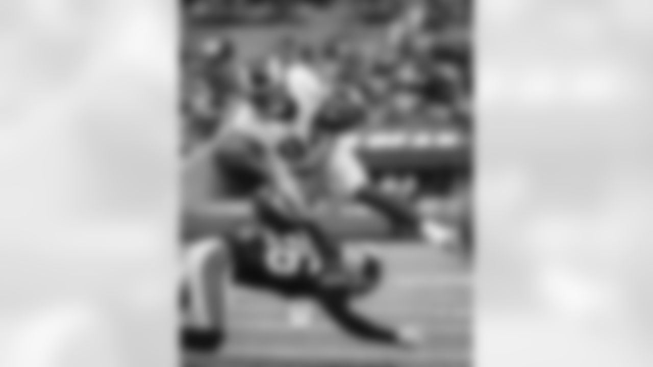 The Los Angeles Rams take on the Carolina Panthers in week 13 of the 2025 NFL regular season.