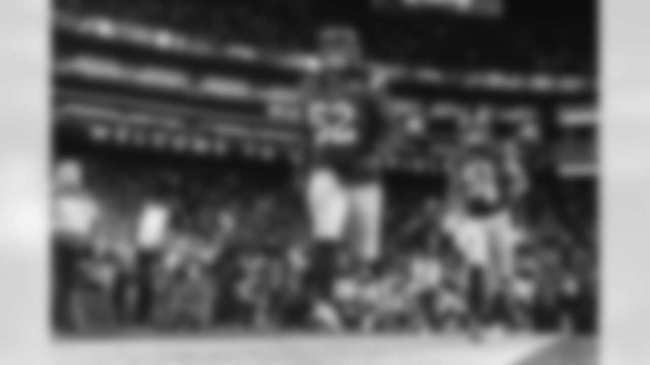 The Los Angeles Rams take on the Seattle Seahawks in week 16 of the 2025 NFL regular season.