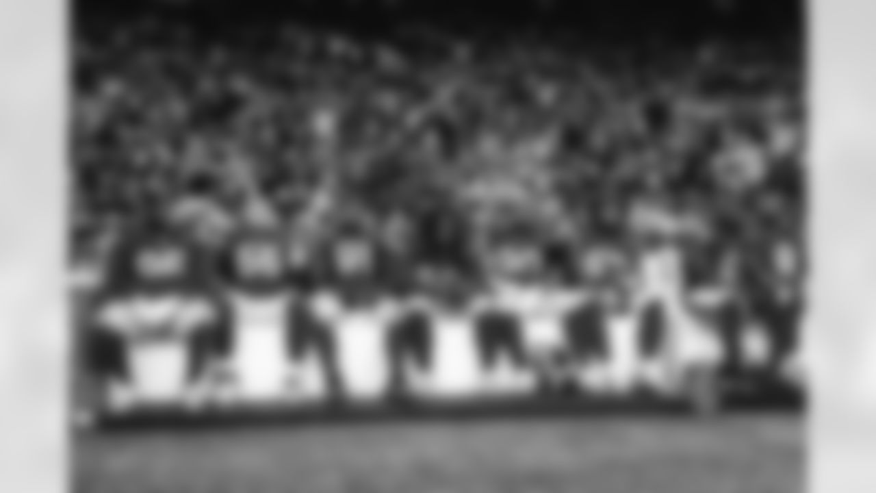 The Los Angeles Rams take on the Seattle Seahawks in week 16 of the 2025 NFL regular season.