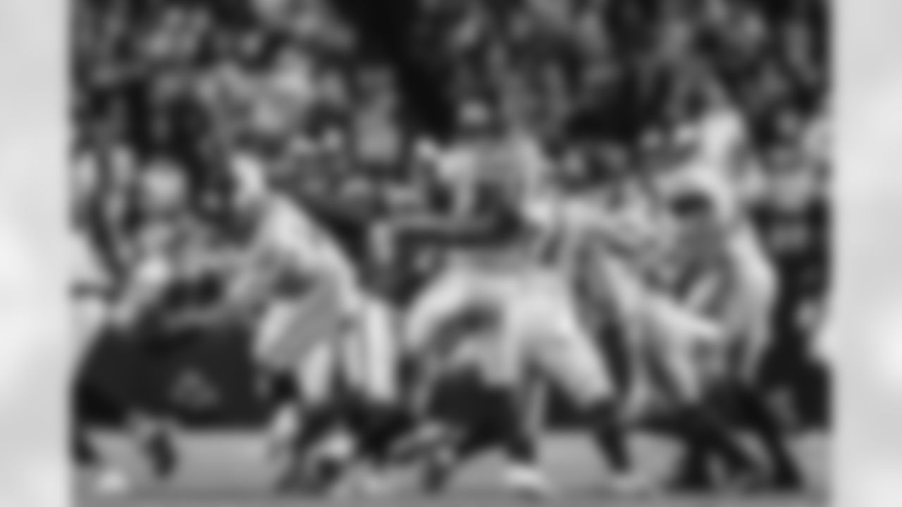 The Los Angeles Rams take on the Seattle Seahawks in week 16 of the 2025 NFL regular season.