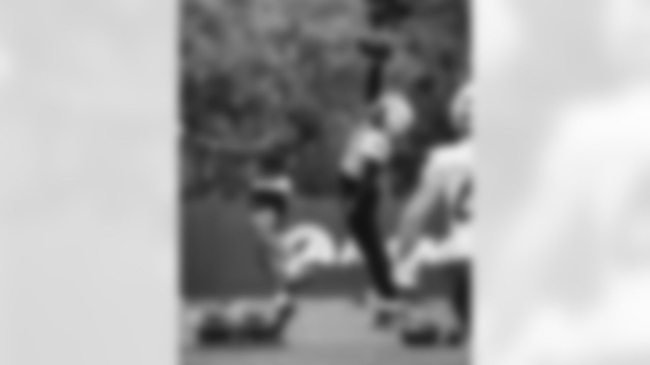 E_251112_Regular_Season_Week11_Practice_0057