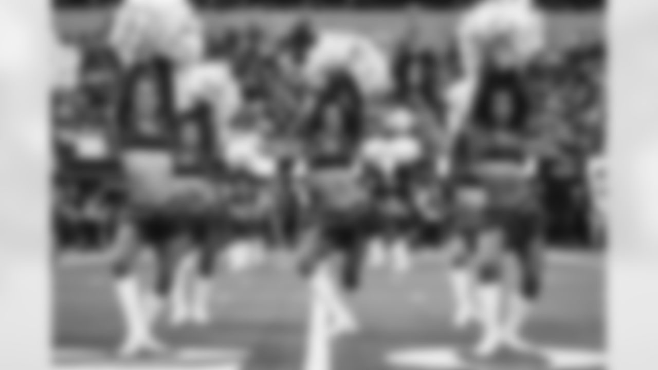 The Los Angeles Rams take on the Detroit Lions in week 15 of the 2025 NFL regular season.