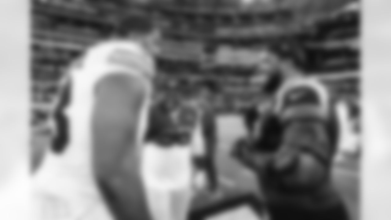 The Los Angeles Rams take on the Arizona Cardinals in week 18 of the 2025 NFL regular season.