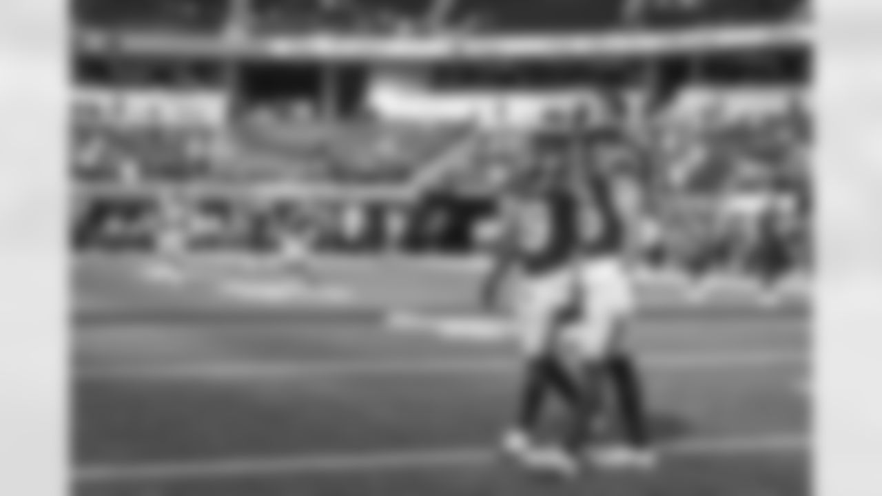 The Los Angeles Rams take on the New Orleans Saints in week 9 of the 2025 NFL regular season.