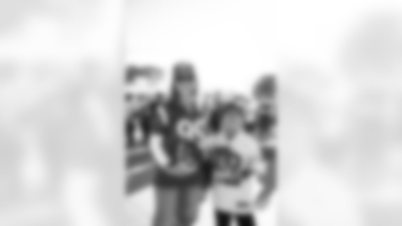 The Los Angeles Rams take on the Tampa Bay Buccaneers in week 12 of the 2025 NFL regular season.