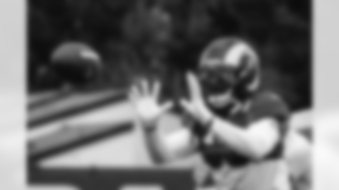 E_251113_Regular_Season_Week11_Practice_0017