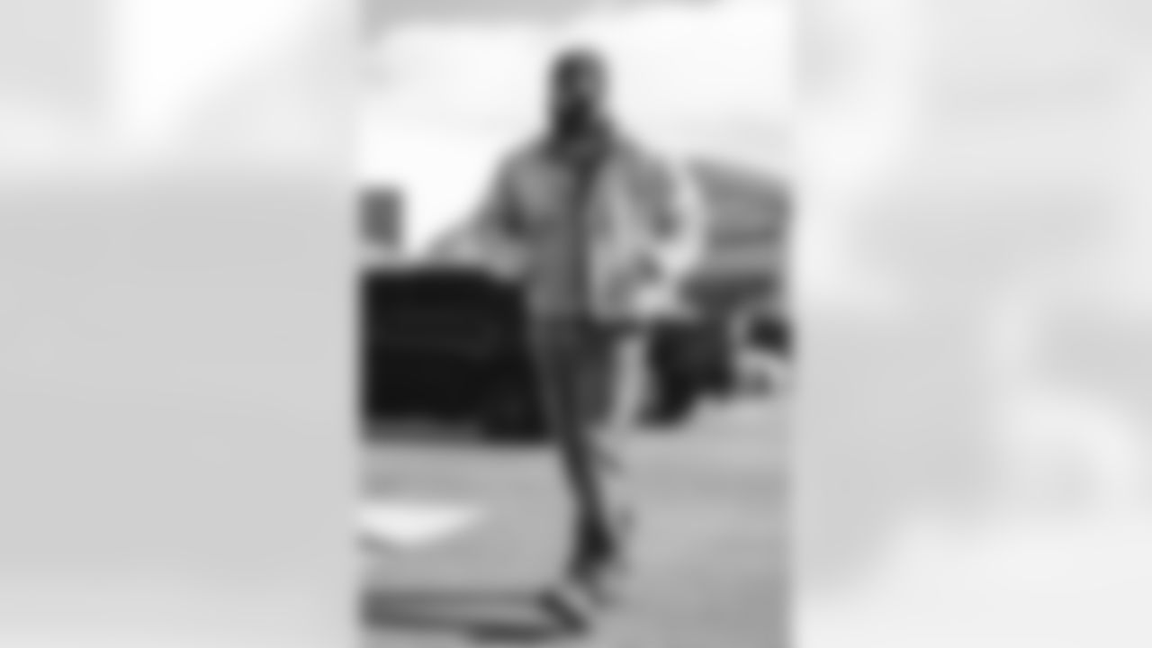 8 OLB Jared Verse arrives at SoFi Stadium for today's matchup against the Lions