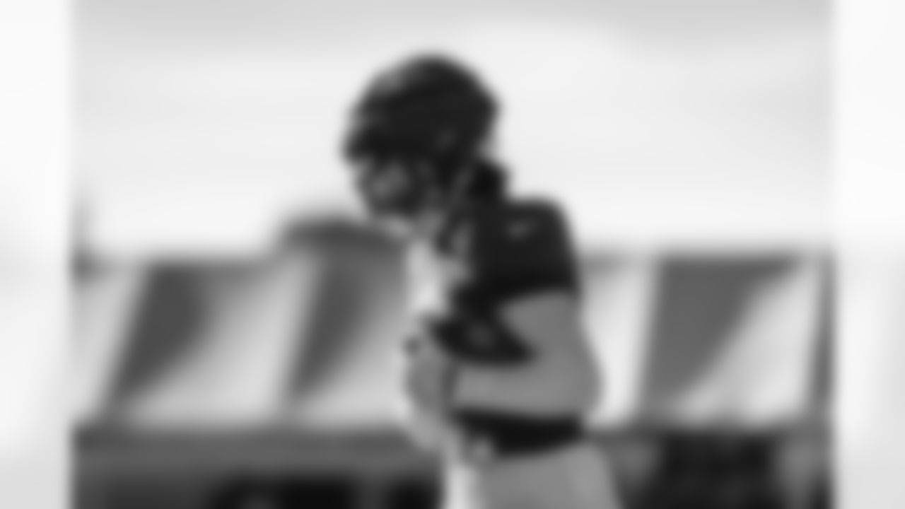 E_251204_Regular_Season_Week14_Practice_AD_1068