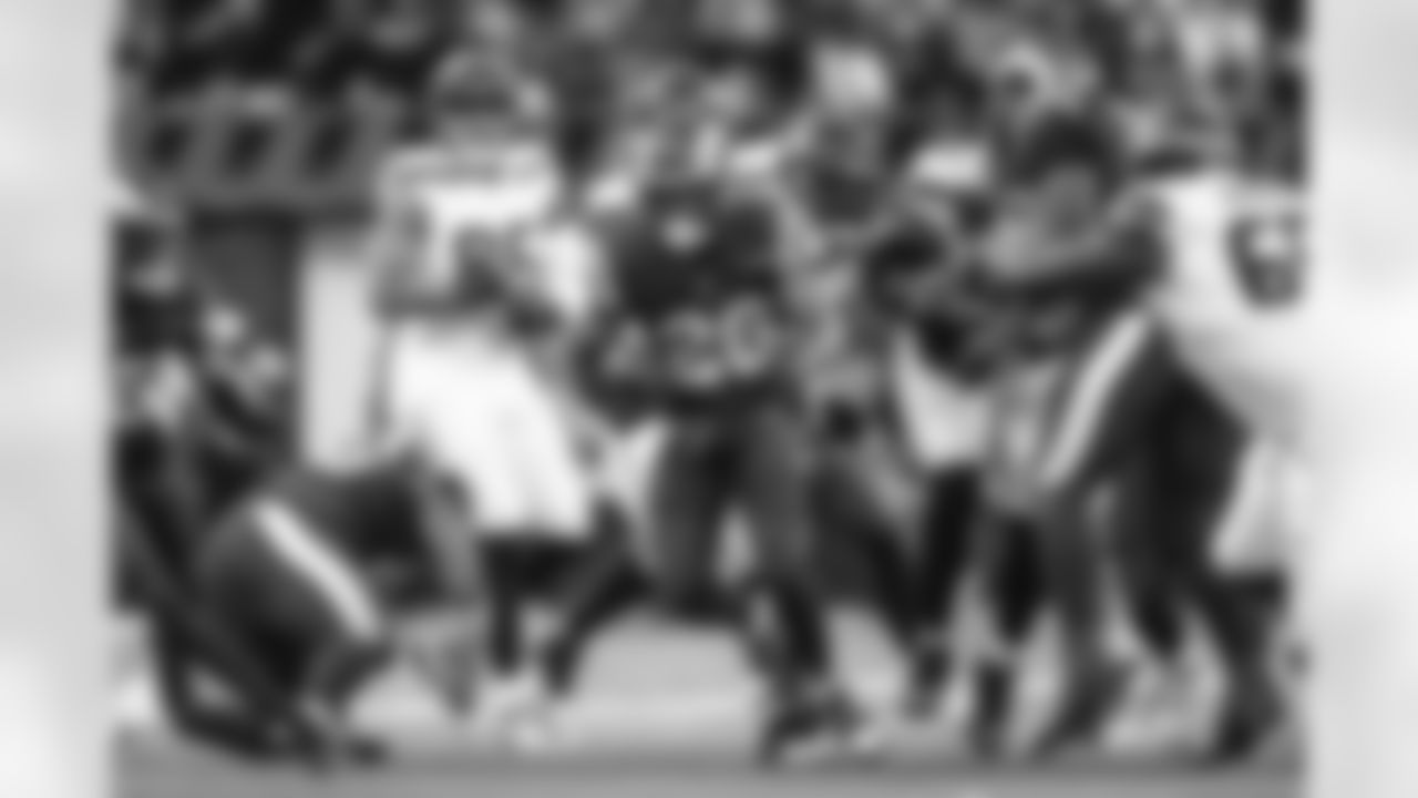 The Los Angeles Rams take on the Seattle Seahawks in week 18 of the 2024 NFL regular season.