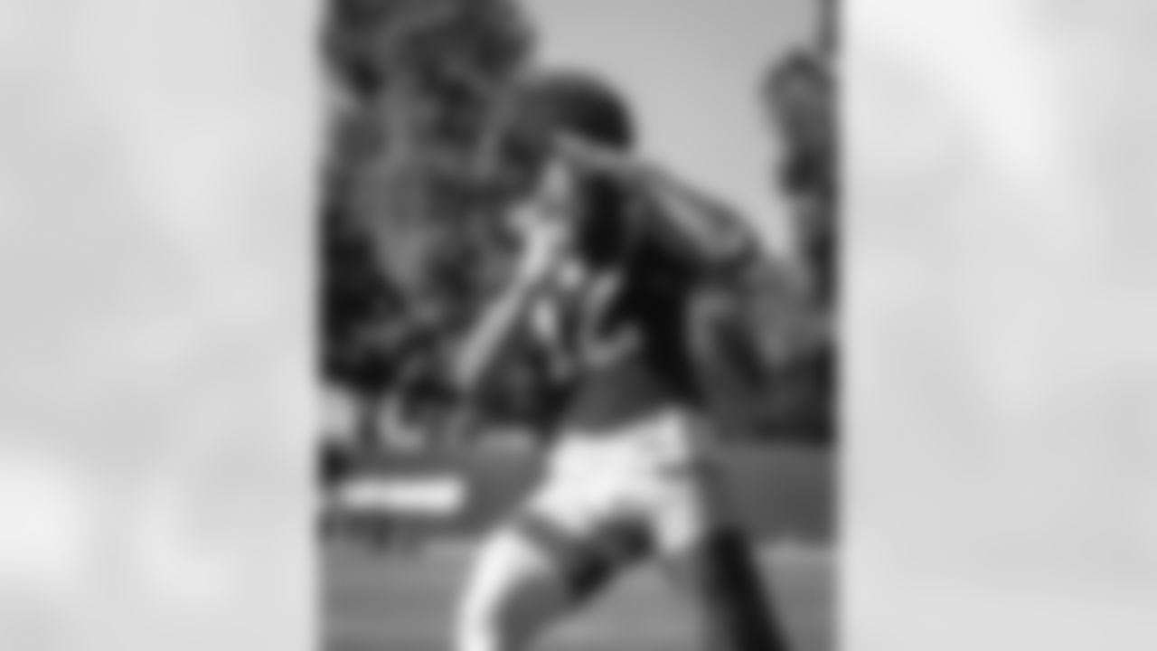E_251008_Regular_Season_Week6_Practice_BT_0573