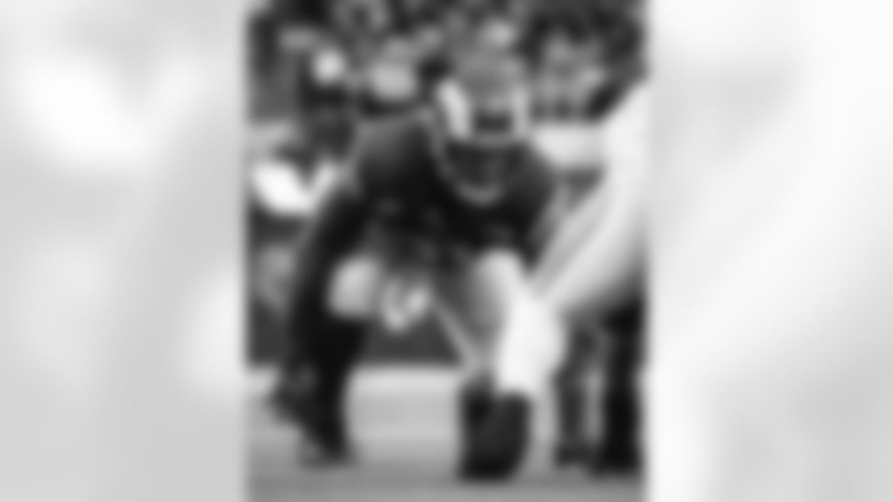 The Los Angeles Rams take on the Arizona Cardinals in week 18 of the 2025 NFL regular season.