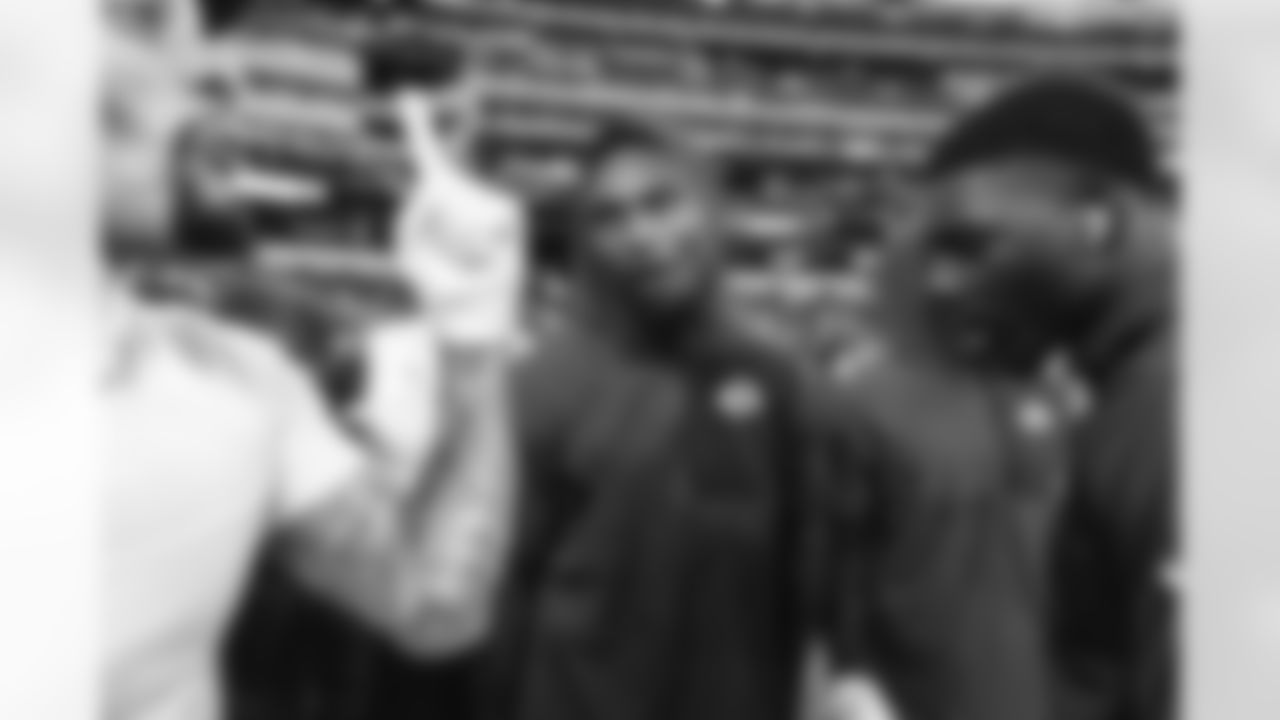 The Los Angeles Rams take on the Tampa Bay Buccaneers in week 12 of the 2025 NFL regular season.