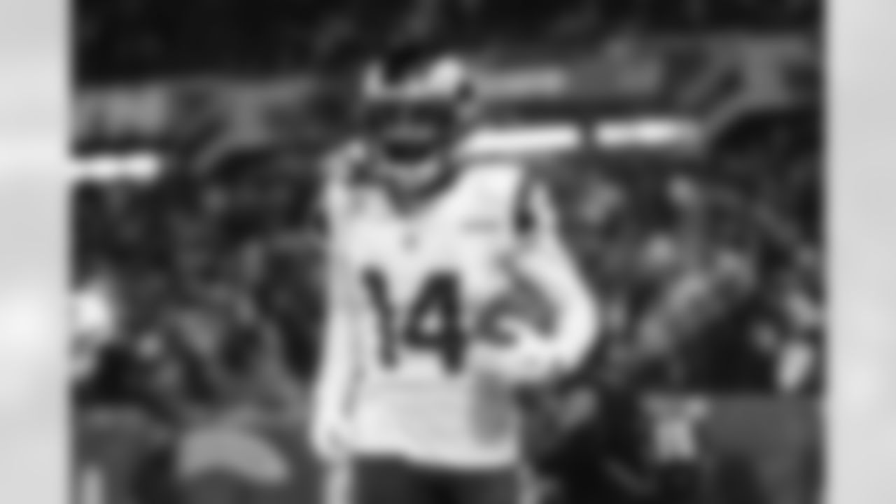 The Los Angeles Rams take on the Chicago Bears in the divisional round of the 2025 NFL post season.