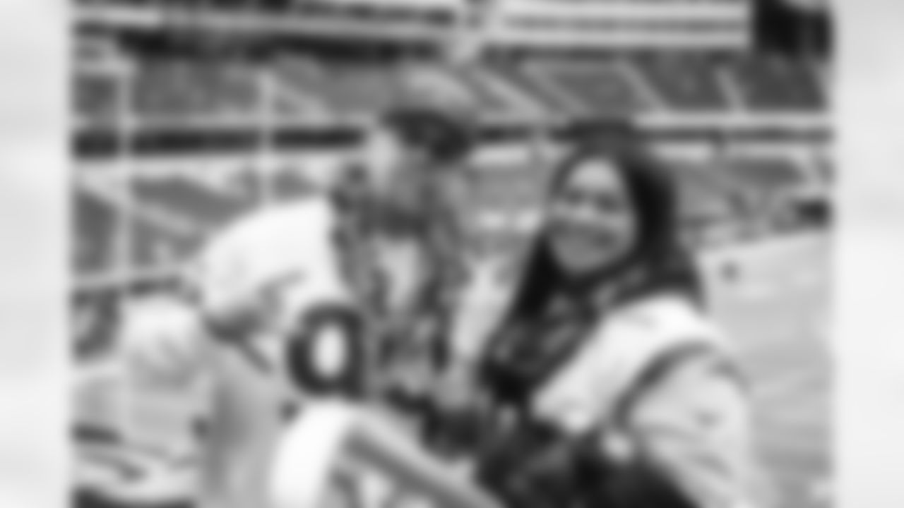 The Los Angeles Rams take on the Arizona Cardinals at SoFi Stadium in Week 18 of the 2025 season.