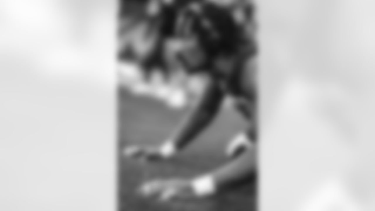 The Los Angeles Rams take on the Arizona Cardinals in week 14 of the 2025 NFL regular season.