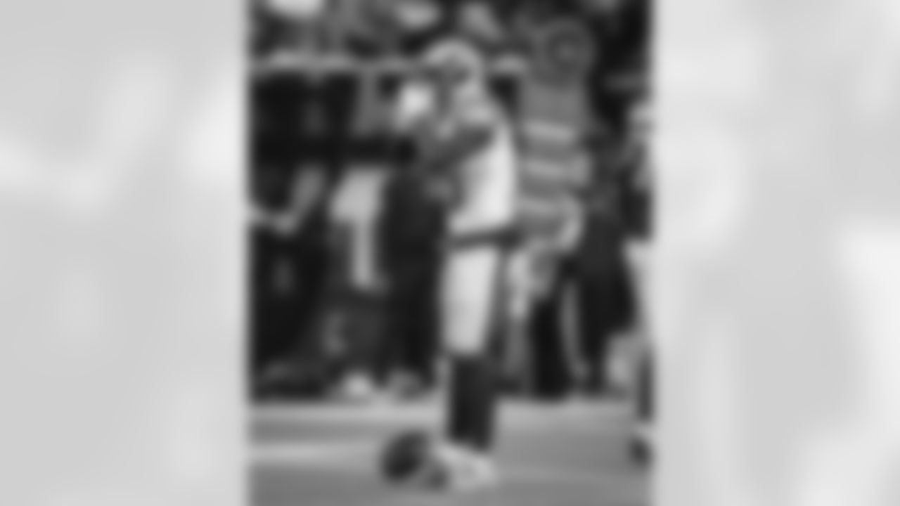 The Los Angeles Rams take on the Tampa Bay Buccaneers in week 12 of the 2025 NFL regular season.