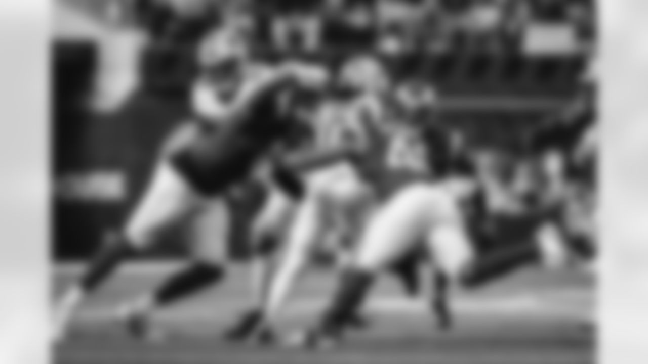 The Los Angeles Rams take on the Detroit Lions in week 15 of the 2025 NFL regular season.