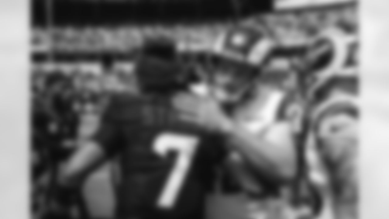 The Los Angeles Rams take on the Houston Texans in week 1 of the 2025 NFL regular season.