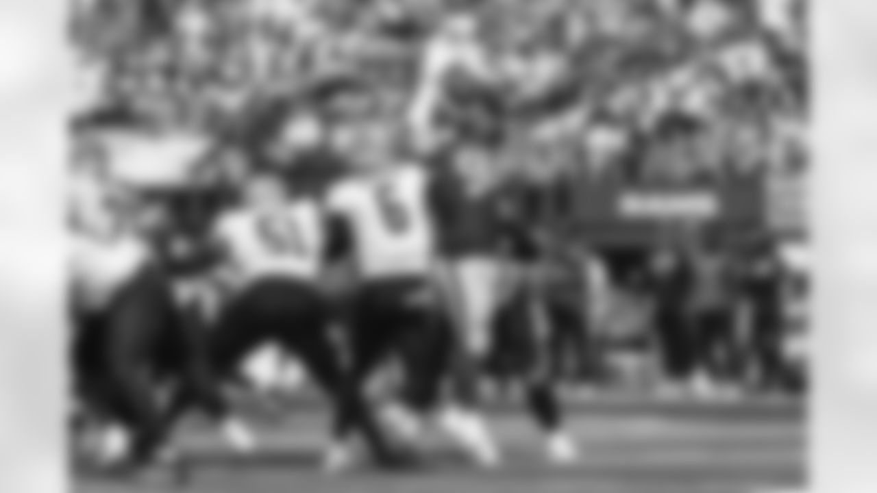 The Los Angeles Rams take on the New Orleans Saints in week 9 of the 2025 NFL regular season.