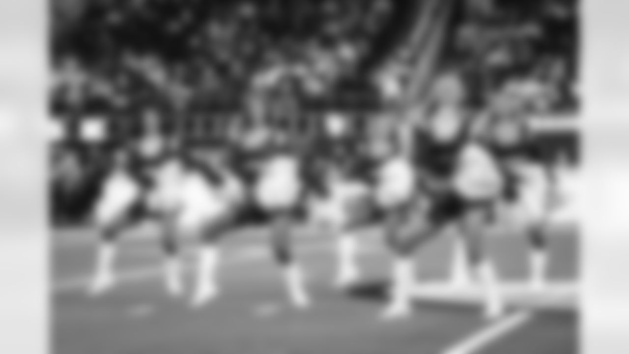 The Los Angeles Rams take on the Tampa Bay Buccaneers in week 12 of the 2025 NFL regular season.