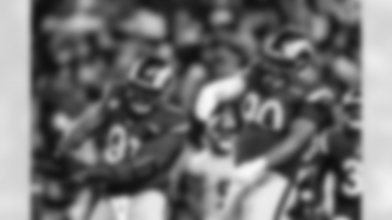 The Los Angeles Rams take on the Seattle Seahawks in week 16 of the 2025 NFL regular season.