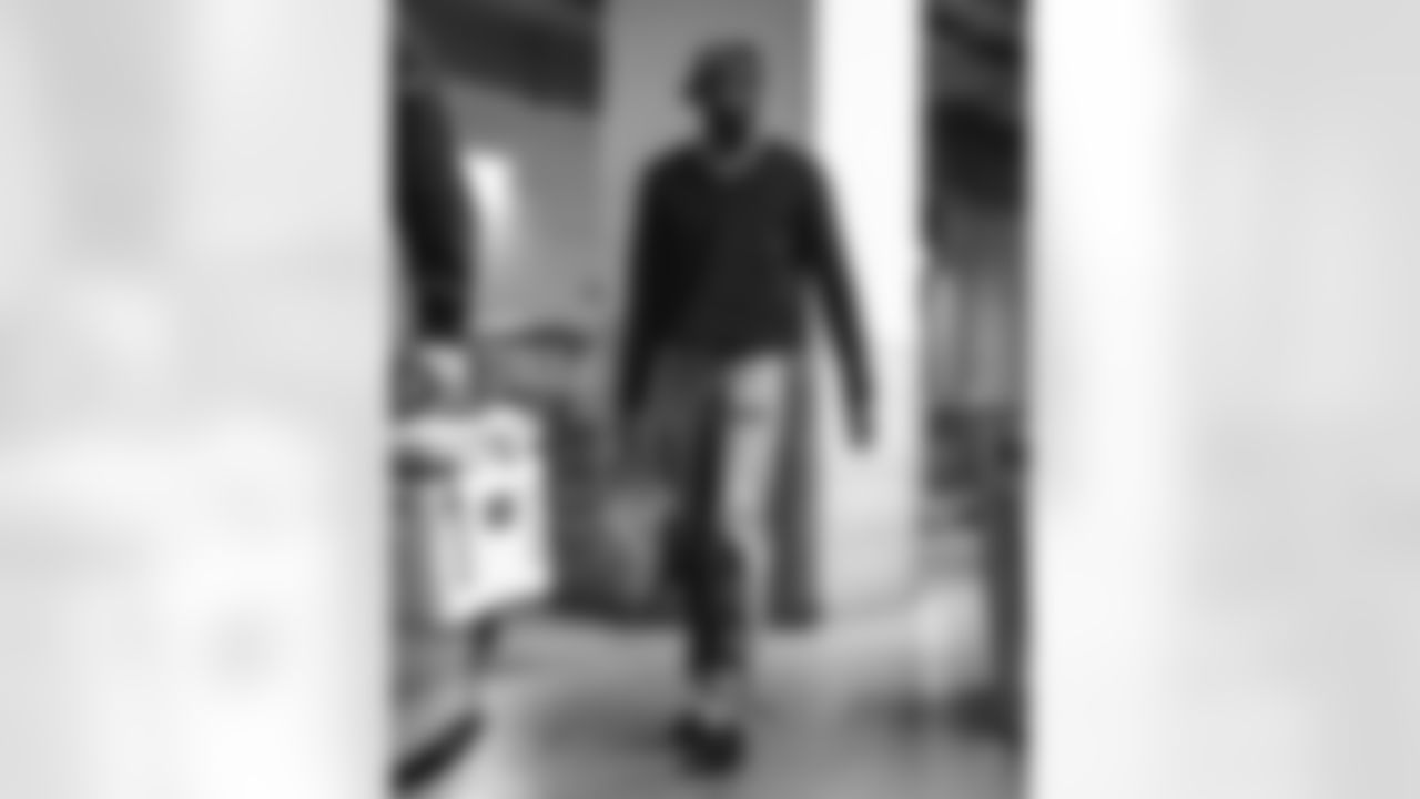 The Los Angeles Rams take on the Atlanta Falcons in week 17 of the 2025 NFL regular season.