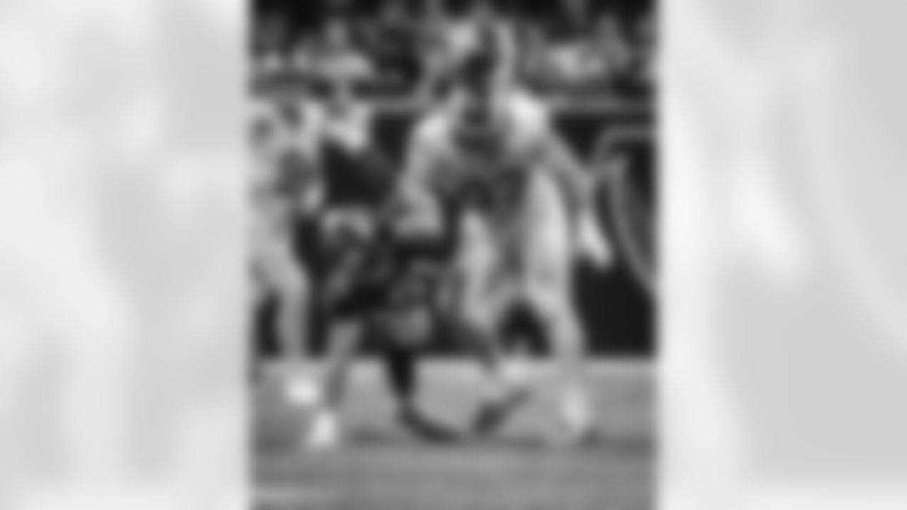 The Los Angeles Rams take on the Atlanta Falcons in week 17 of the 2025 NFL regular season.