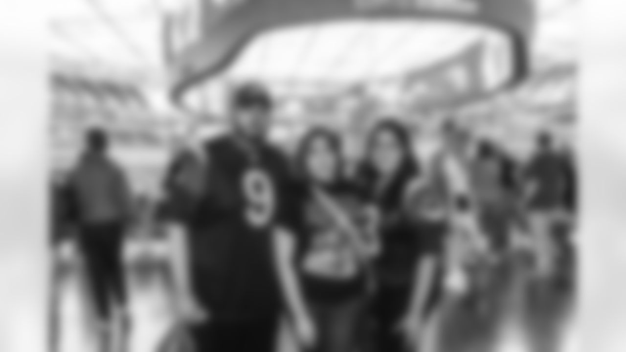 The Los Angeles Rams take on the Indianapolis Colts in week 4 of the 2025 NFL regular season.