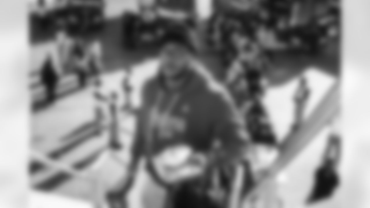 OL D.J. Humphries travels to Seattle for Sunday's NFC Championship game