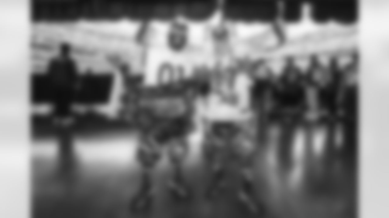 The Los Angeles Rams take on the Houston Texans in week 1 of the 2025 NFL regular season.