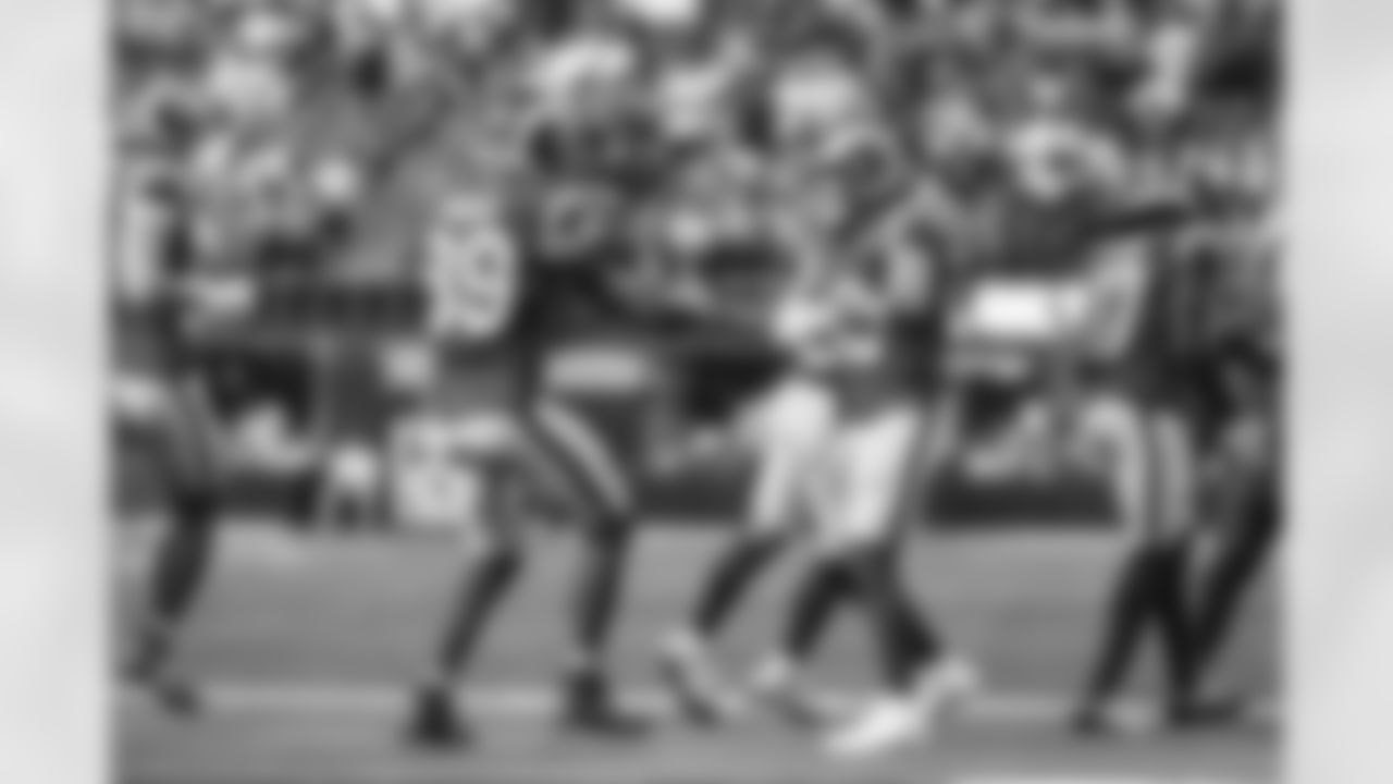 The Los Angeles Rams take on the New Orleans Saints in week 9 of the 2025 NFL regular season.