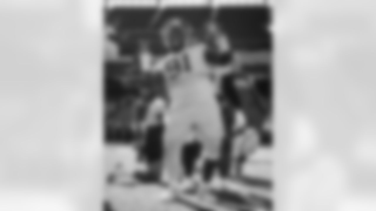 E_251015_Regular_Season_Week7_Practice_AD_1491