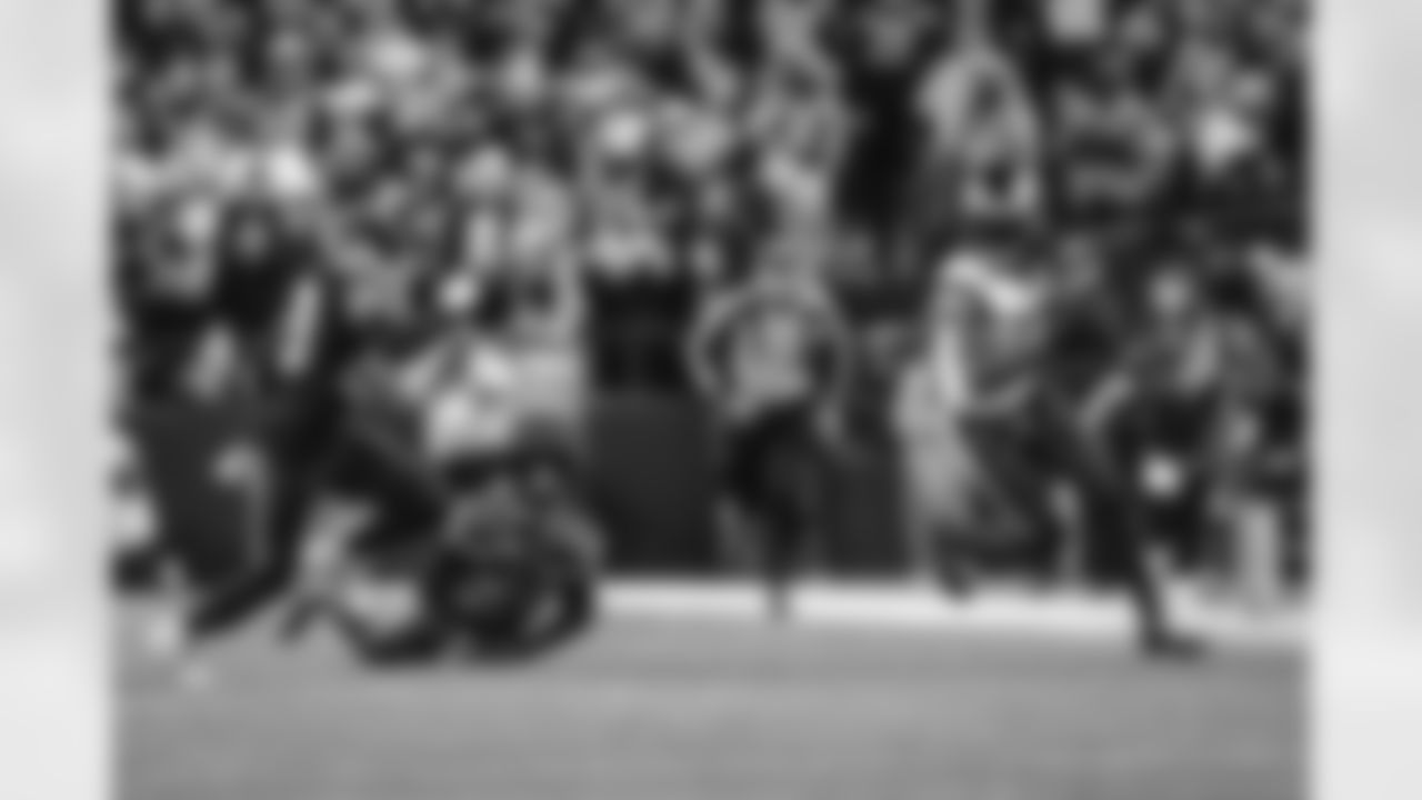 The Los Angeles Rams take on the Seattle Seahawks in the NFC Championship of the 2025 NFL Playoffs.