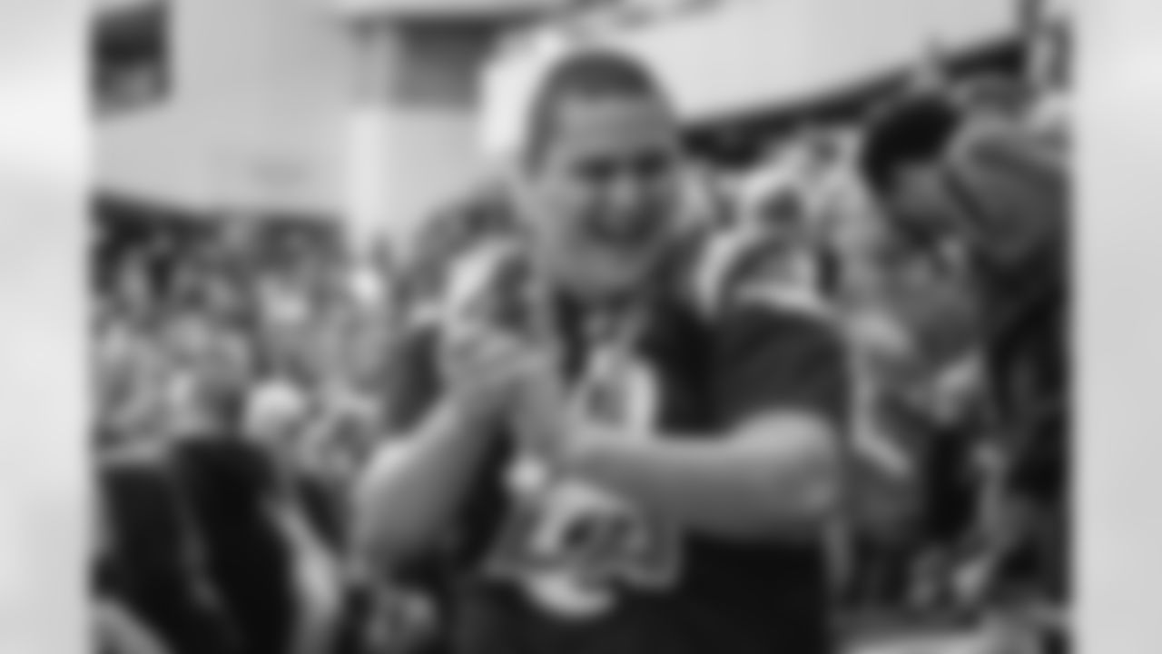 The Los Angeles Rams take on the Seattle Seahawks in week 11 of the 2025 NFL regular season.