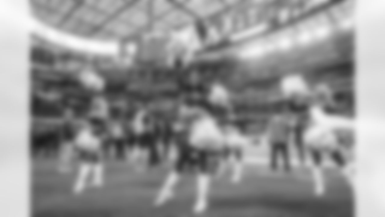 The Los Angeles Rams take on the Arizona Cardinals in week 18 of the 2025 NFL regular season.