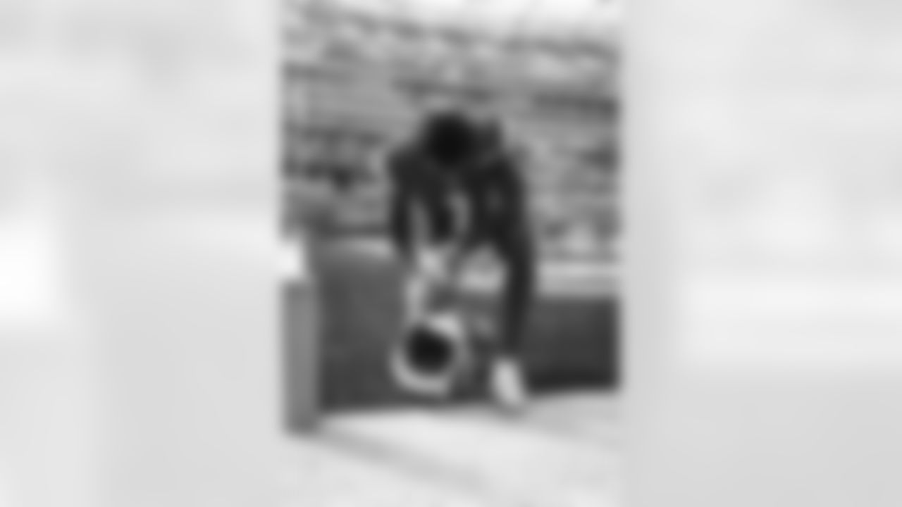 The Los Angeles Rams take on the New Orleans Saints in week 9 of the 2025 NFL regular season.