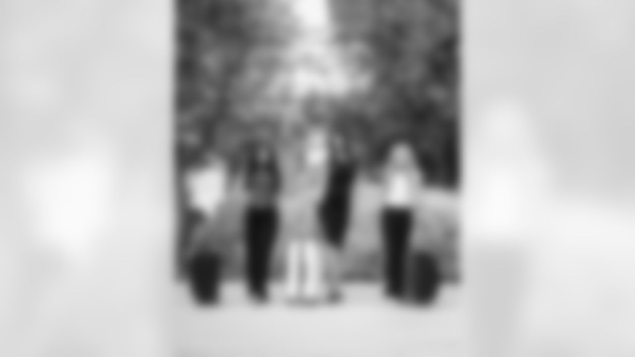 The Los Angeles Rams take on the New Orleans Saints in week 9 of the 2025 NFL regular season. The Los Angeles Rams take on the New Orleans Saints in week 9 of the 2025 NFL regular season. The Los Angeles Rams take on the New Orleans Saints in week 9 of the 2025 NFL regular season.